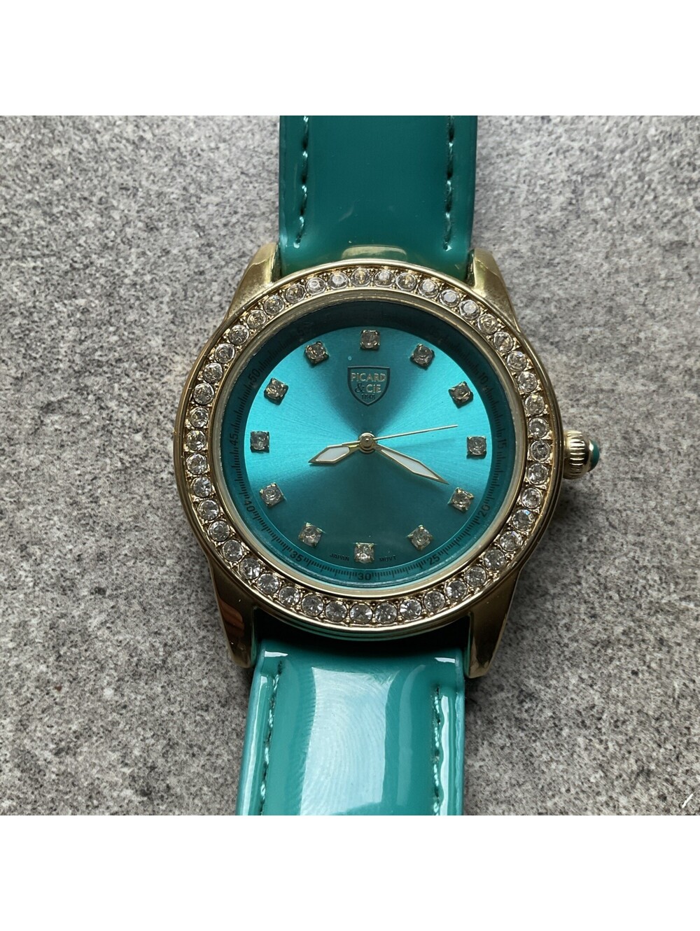 Beautiful Picard & Cie Women’s Watch 38mm Gold Tone Case With Blue Dial EUC D-4